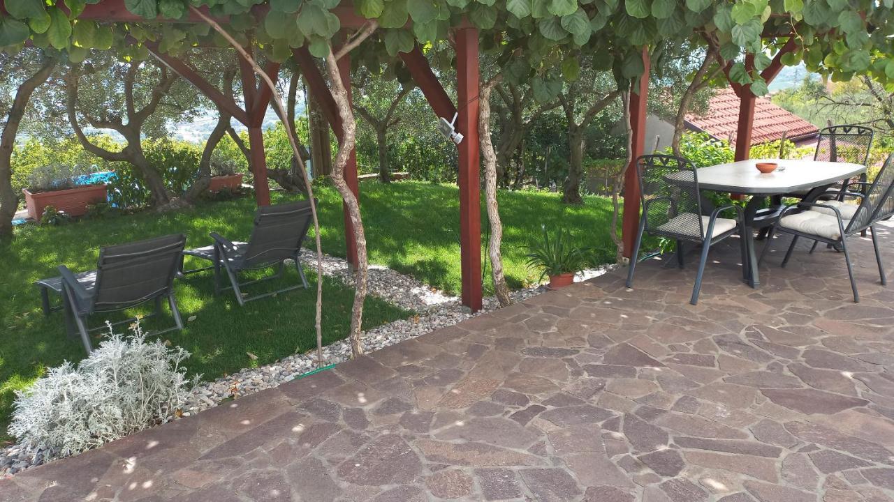 Apartma Nona Roza Zgornje Skofije Ngoại thất bức ảnh